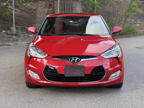 2013 Hyundai Veloster Base