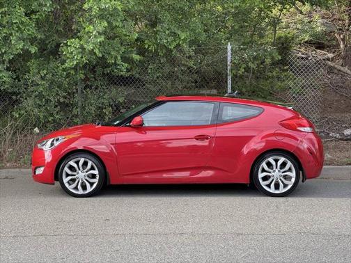 2013 Hyundai Veloster Base