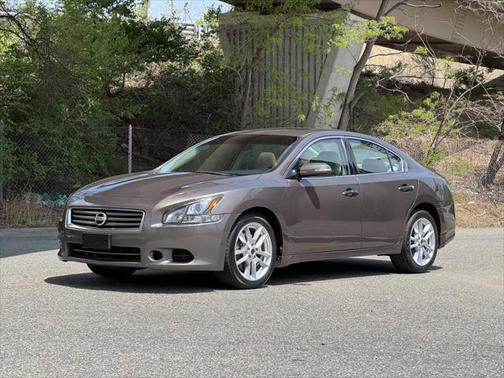 2014 Nissan Maxima S