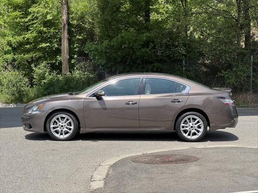 2014 Nissan Maxima S