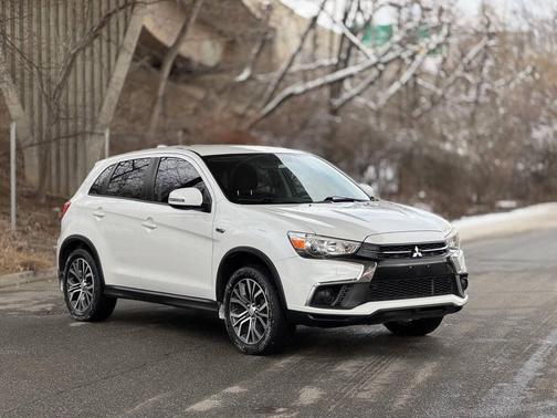 2018 Mitsubishi Outlander Sport 2.0 ES