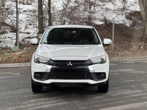 2018 Mitsubishi Outlander Sport 2.0 ES