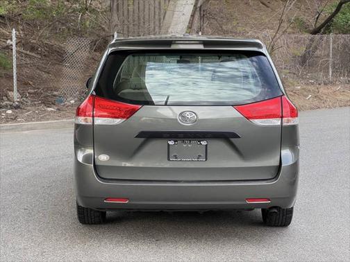 2012 Toyota Sienna Base