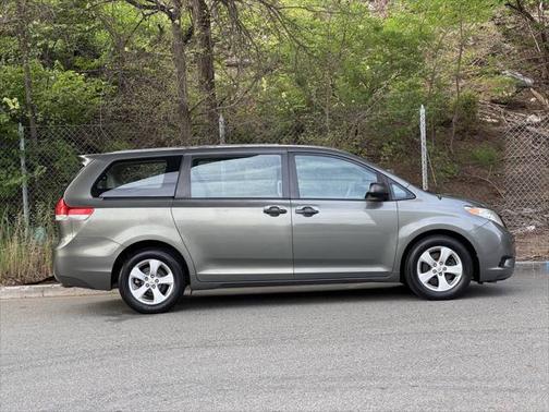2012 Toyota Sienna Base
