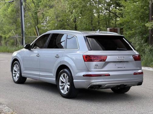 2017 Audi Q7 3.0T Premium