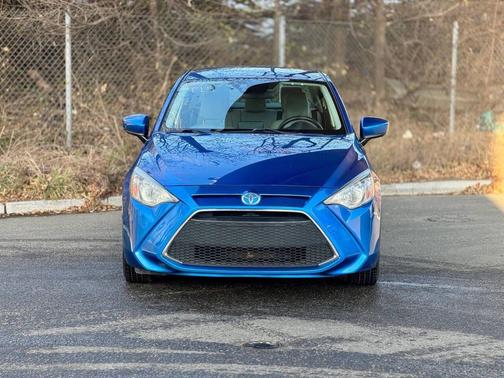 2019 Toyota Yaris Sedan L