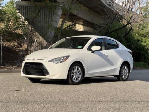 2016 Scion iA Base 4dr Sedan 6A