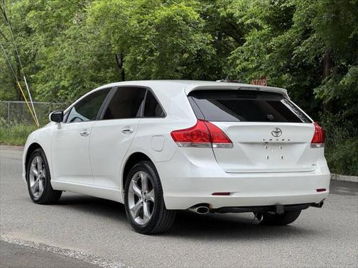 2010 Toyota Venza Base