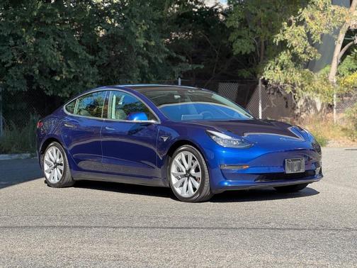2020 Tesla Model 3 Long Range
