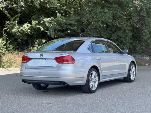2012 Volkswagen Passat 3.6 SEL Premium