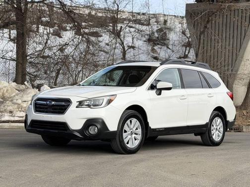 2018 Subaru Outback 2.5i Premium