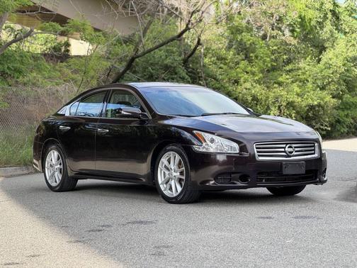 2014 Nissan Maxima S