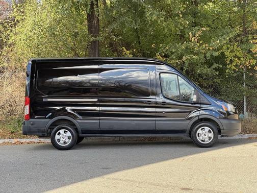 2017 Ford Transit-250 Base