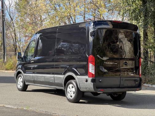 2017 Ford Transit-250 Base
