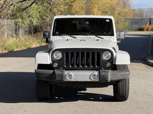 2013 Jeep Wrangler Sahara