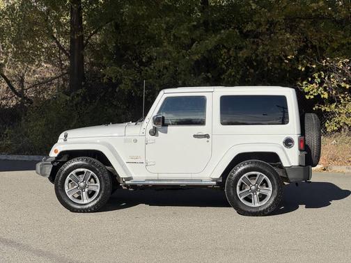 2013 Jeep Wrangler Sahara
