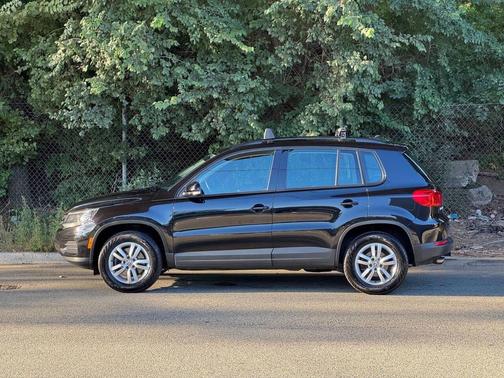 2017 Volkswagen Tiguan 2.0T S 4MOTION
