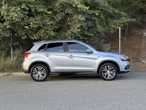 2016 Mitsubishi Outlander Sport 2.4 SEL