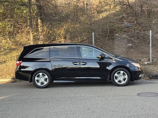 2011 Honda Odyssey Touring