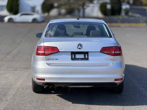 2015 Volkswagen Jetta Man SE