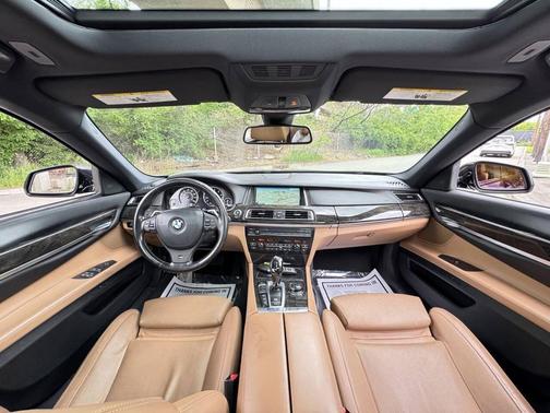 2013 BMW 750 Li xDrive