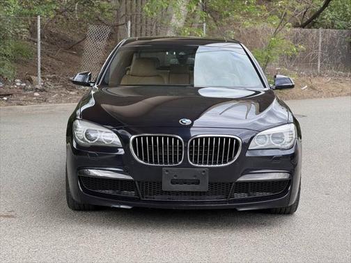 2013 BMW 750 Li xDrive