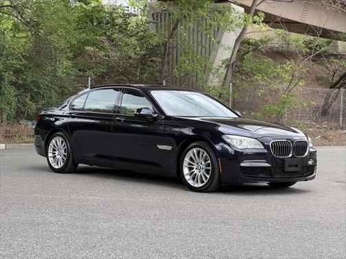2013 BMW 750 Li xDrive