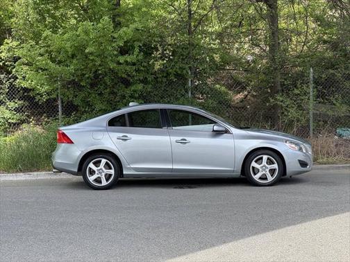 2013 Volvo S60 T5