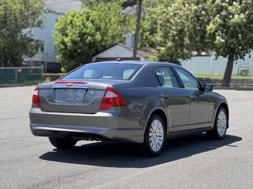 2011 Ford Fusion Hybrid Base