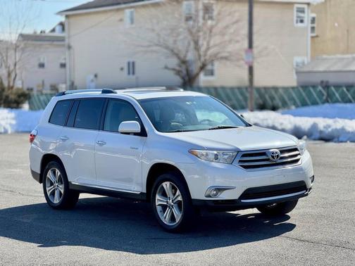 2013 Toyota Highlander Limited
