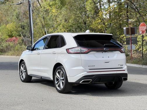 2015 Ford Edge Sport