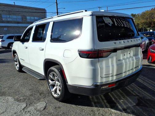 2022 Jeep Wagoneer Series II 4x4