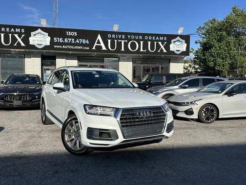 2019 Audi Q7 55 Premium Plus
