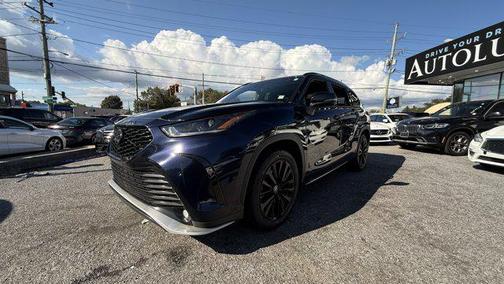 2023 Toyota Highlander XSE