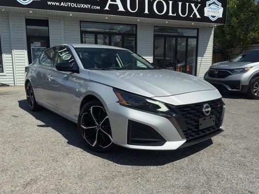 2024 Nissan Altima SR FWD