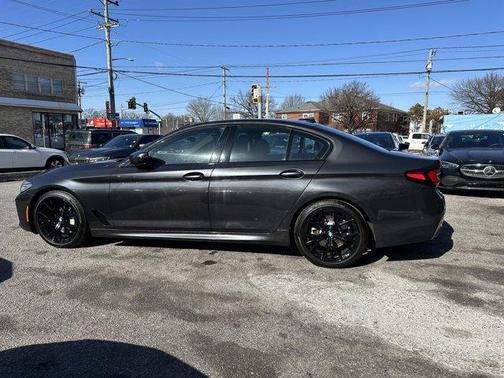 2022 BMW 530 i xDrive