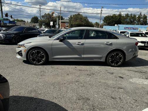 2023 Kia K5 GT-Line
