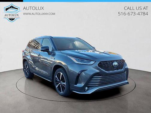 2022 Toyota Highlander XSE