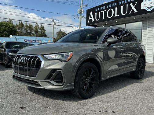 2021 Audi Q3 45 S line Premium