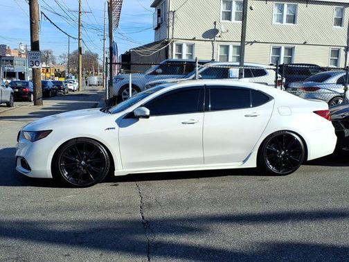 2019 Acura TLX Technology