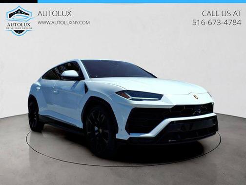 2019 Lamborghini Urus AWD