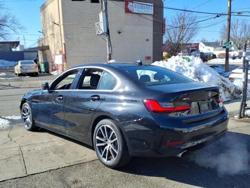 2021 BMW 330e xDrive