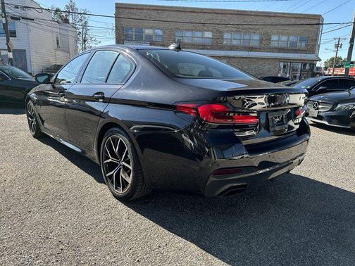 2022 BMW 540 i xDrive