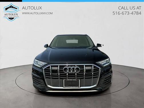 2022 Audi Q7 55 Premium Plus