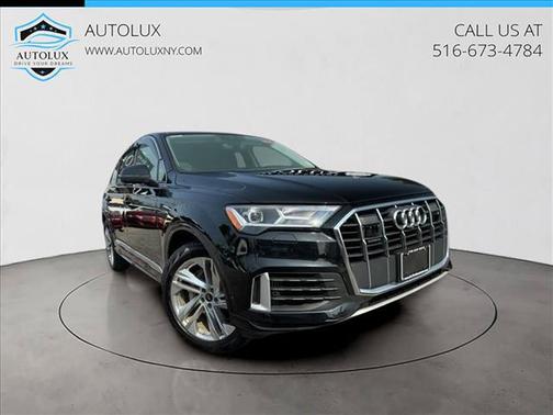 2022 Audi Q7 55 Premium Plus