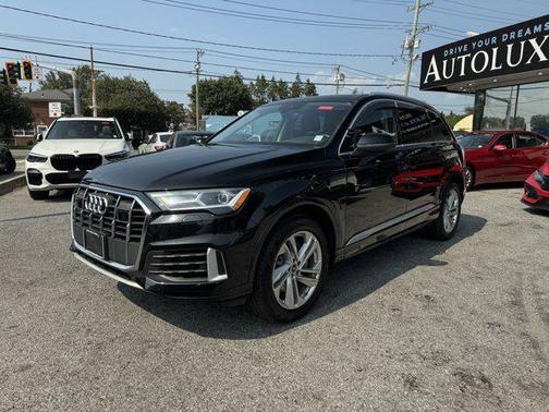 2022 Audi Q7 55 Premium Plus