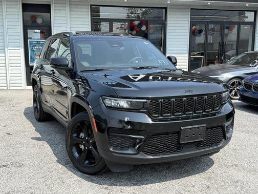 2023 Jeep Grand Cherokee Altitude