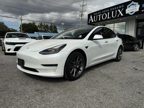 2021 Tesla Model 3 Standard Range Plus