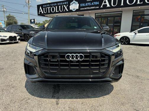 2020 Audi Q8 55 Premium Plus