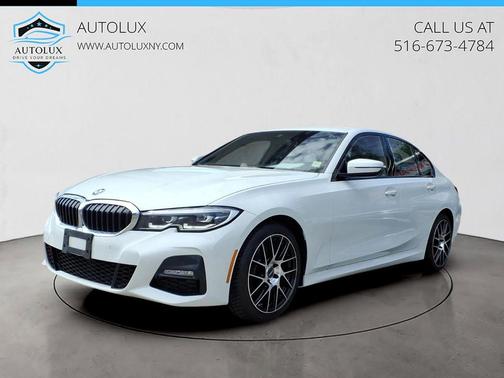 Alpine White 2019 BMW 330 xDrive